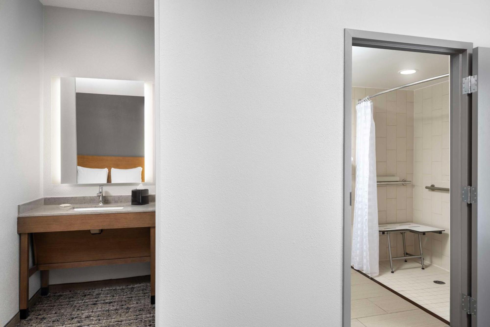 Hyatt Place Chantilly Dulles Airport South Экстерьер фото