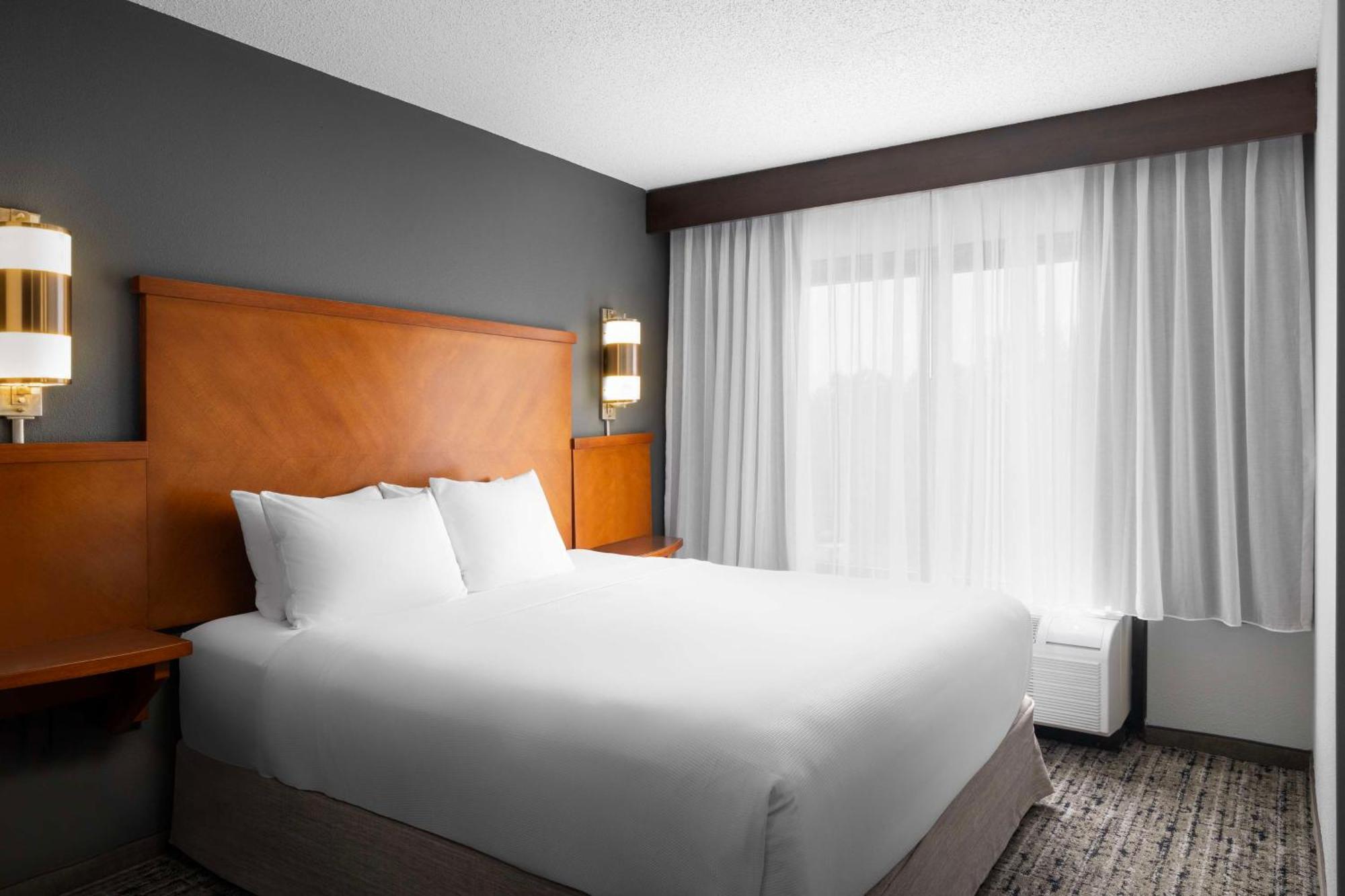 Hyatt Place Chantilly Dulles Airport South Экстерьер фото